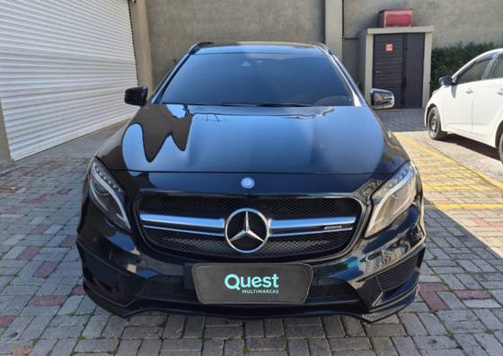 MERCEDES-BENZ GLA 45 AMG 2.0 16V TURBO GASOLINA 4P AUTOMÁTICO MERCEDES-BENZ GLA 45 AMG 2.0 16V TURBO GASOLINA 4P AUTOMÁTICO